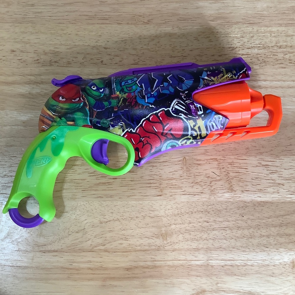 NERF Gun Teenage Mutant Ninja Turtles Mutant Mayhem Blaster TMNT